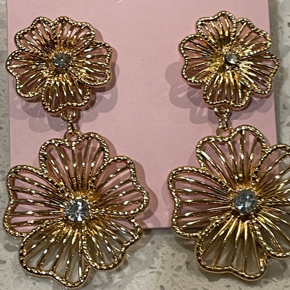 Nordstrom Gold tone primrose Earrings - Picture 3 of 3